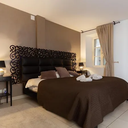 Travel Homes - The Ancienne Poste, Petite Venise Апартаменты *