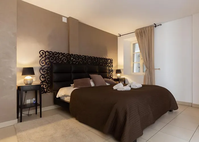 Travel Homes - The Ancienne Poste, Petite Venise Apartamento *